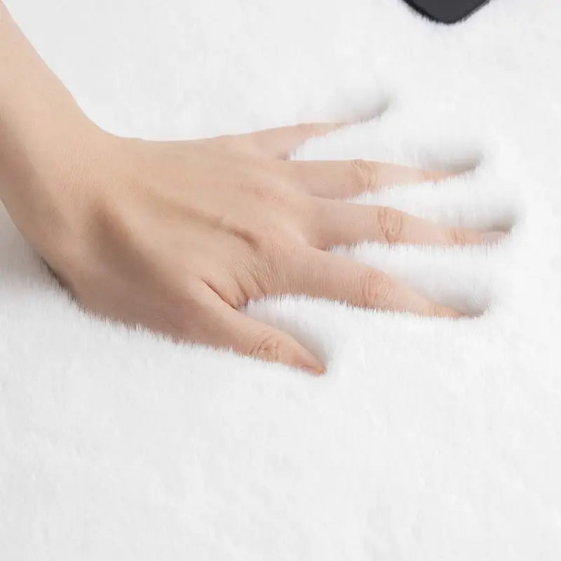 Plush Faux Fur Comfort Rug